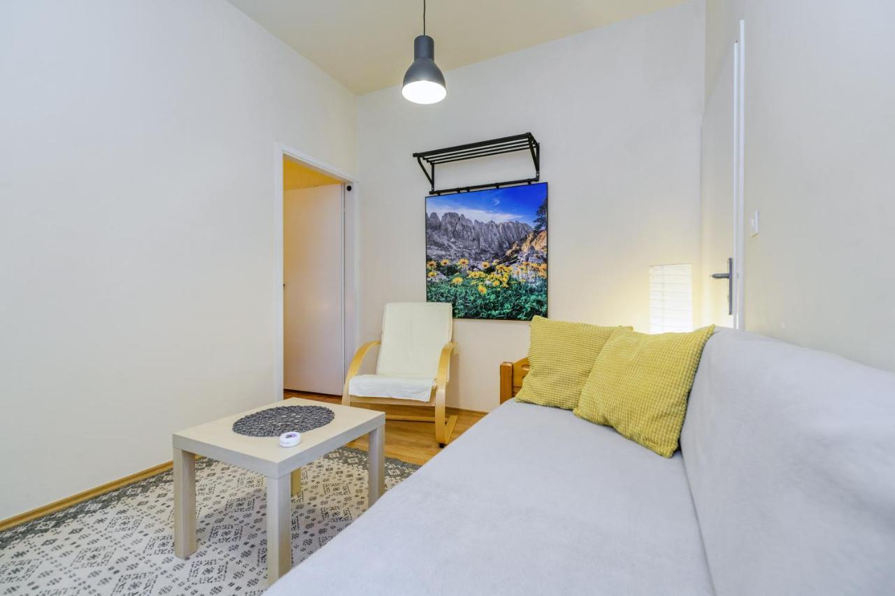 Apartman Veronika ซาดาร์ ภายนอก รูปภาพ