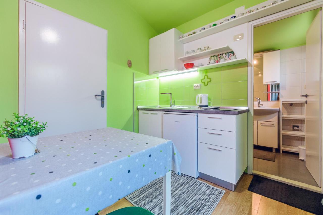 Apartman Veronika ซาดาร์ ภายนอก รูปภาพ